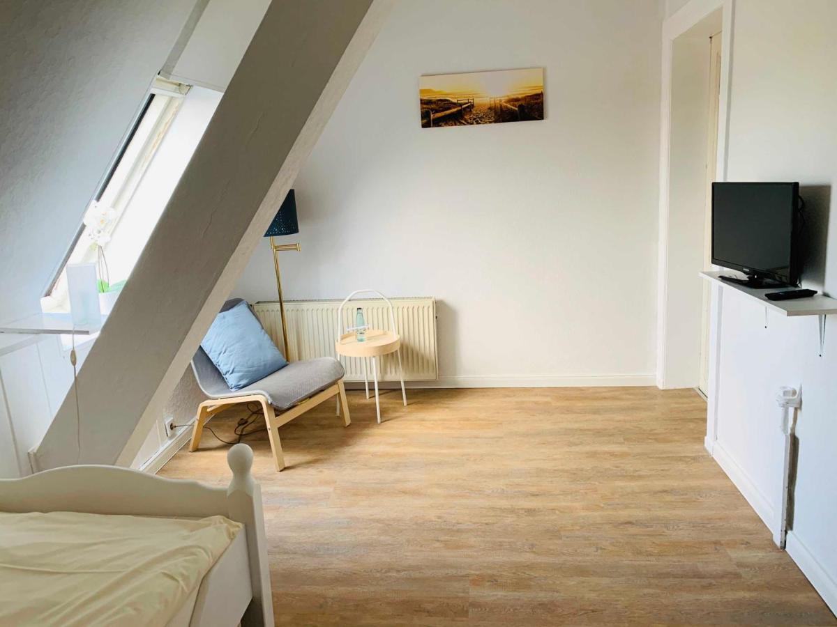 Hotel Faehrhaus Kirschenland 约克 客房 照片